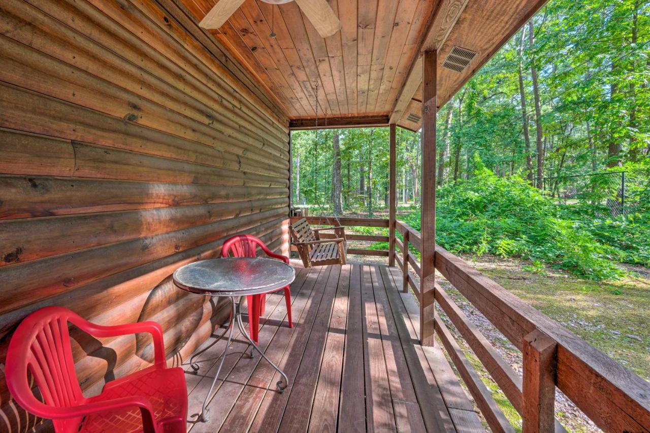 Ideally Located Broken Bow Cabin - Private Hot Tub Ngoại thất bức ảnh
